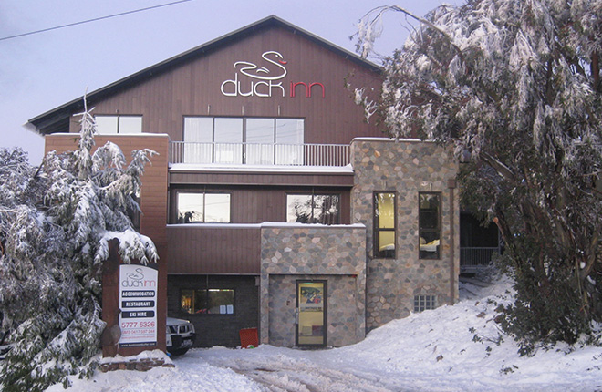 Stay at the DuckInn Mt Buller, get there with snowlimo.com.au,